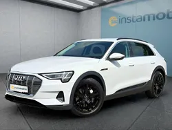 Gebraucht 2023 Audi e-tron SUV | 40.899 € (Etwas zu teuer)