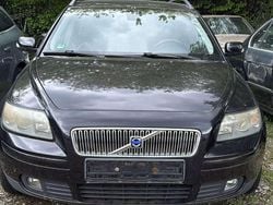Schwarz Gebraucht 2004 Volvo V50 Summum Kombi | 1.090 € (Superpreis)