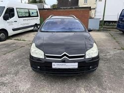 Schwarz Gebraucht 2006 Citroën C5 Exclusive Kombi | 1.600 € (Etwas zu teuer)