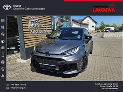 Silber Neu 2025 Toyota Yaris Kleinwagen | 54.690 € (Teuer)