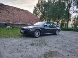 Schwarz Gebraucht 2001 BMW 520 Limousine | 3.800 € (Fairer Preis)