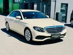 Beige Gebraucht 2019 Mercedes E200 Limousine | 21.500 € (Fairer Preis)