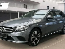 Grau Gebraucht 2019 Mercedes C220 Exclusive Limousine | 27.950 € (Fairer Preis)