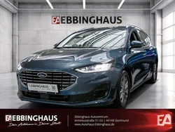 Blau Gebraucht 2024 Ford Focus Titanium Kombi | 26.499 € (Guter Preis)