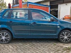 Grün Gebraucht 2003 VW Polo Kleinwagen | 2.050 € (Fairer Preis)