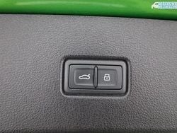 Java grün metallic audi exclusive Gebraucht 2023 Audi SQ5 Sportback Basis SUV | 56.008 € (Guter Preis)