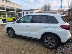 Weiß Neu 2025 Suzuki Vitara Comfort SUV | 29.890 € (Fairer Preis)