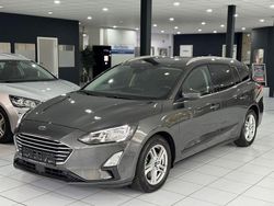 Grau Gebraucht 2019 Ford Focus Cool & Connect Kombi | 13.490 € (Fairer Preis)