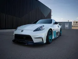 Weiß Gebraucht 2016 Nissan 370Z Nismo Nismo Coupé | 39.990 €
