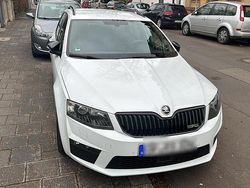 Weiß Gebraucht 2015 Skoda Octavia Kombi | 8.000 € (Fairer Preis)
