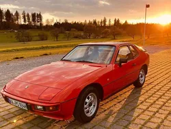 Rot Gebraucht 1982 Porsche 924 Coupé | 9.900 €