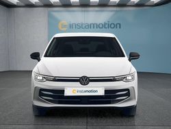 Weiß Gebraucht 2025 VW Golf VIII Kleinwagen | 23.599 € (Guter Preis)