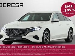 Weiß Gebraucht 2024 Mercedes E200 Avantgarde Kombi | 44.485 € (Fairer Preis)