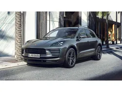 Grau Gebraucht 2024 Porsche Macan SUV | 74.900 € (Fairer Preis)