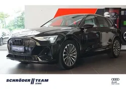Schwarz Gebraucht 2021 Audi e-tron S-Line SUV | 46.980 €