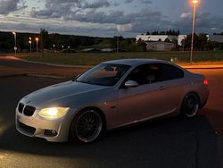 Silber Gebraucht 2008 BMW 330 M Sport Coupé | 11.500 € (Fairer Preis)