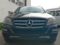 Schwarz Gebraucht 2011 Mercedes ML300 SUV | 7.300 € (Superpreis)