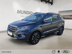 Magneticgrau (metallic) Gebraucht 2017 Ford Kuga ST-Line SUV | 16.730 € (Etwas zu teuer)