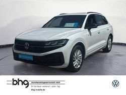 Weiß Gebraucht 2024 VW Touareg R-line SUV | 70.910 € (Teuer)