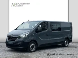 Grau Gebraucht 2021 Renault Trafic Van | 17.900 € (Teuer)
