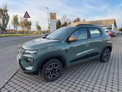 Grün Gebraucht 2023 Dacia Spring Extreme Kleinwagen | 15.985 € (Teuer)
