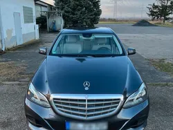 Gebraucht 2015 Mercedes E220 Limousine | 13.500 € (Fairer Preis)