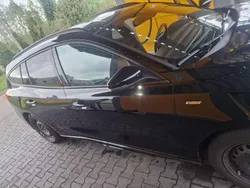 Schwarz Gebraucht 2018 Ford Focus ST-Line Kombi | 13.500 € (Fairer Preis)