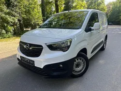 Weiß Gebraucht 2021 Opel Combo Edition Van / Kleinbus | 14.990 € (Fairer Preis)