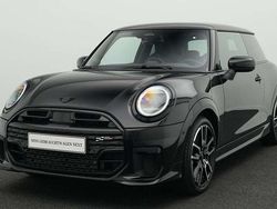 Schwarz Gebraucht 2024 Mini John Cooper Works Kleinwagen | 30.122 € (Fairer Preis)