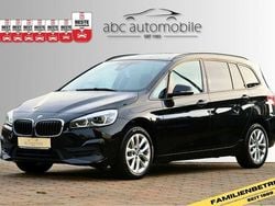Schwarz Gebraucht 2023 BMW 218 Gran Tourer Advantage Van / Kleinbus | 24.390 € (Fairer Preis)
