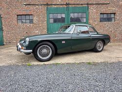 Grün Gebraucht 1971 MG B Cabrio | 9.999 €