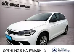 Pure white Gebraucht 2024 VW Polo Move Limousine | 18.980 € (Guter Preis)