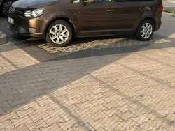 Braun Gebraucht 2012 VW Touran Van / Kleinbus | 8.000 € (Fairer Preis)
