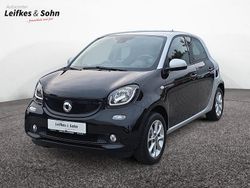 Schwarz Gebraucht 2017 Smart ForFour Passion Kleinwagen | 8.890 € (Fairer Preis)