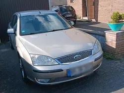 Gold Gebraucht 2005 Ford Mondeo Limousine | 3.250 € (Fairer Preis)