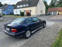 Blau Gebraucht 1995 BMW 316 Coupé | 4.500 €