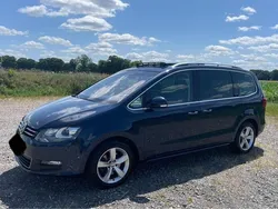 Blau Gebraucht 2011 VW Sharan Van / Kleinbus | 7.250 € (Etwas zu teuer)
