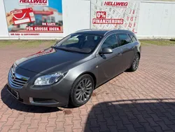Grau Gebraucht 2010 Opel Insignia Cosmo Kombi | 3.700 € (Fairer Preis)