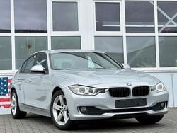 Silber Gebraucht 2012 BMW 318 Limousine | 7.900 € (Guter Preis)