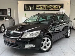 Schwarz Gebraucht 2013 Skoda Octavia Kombi | 9.799 € (Guter Preis)