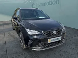 Schwarz Gebraucht 2024 Seat Arona FR SUV | 23.450 € (Fairer Preis)