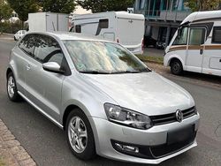 Silber Gebraucht 2010 VW Polo Kleinwagen | 8.500 € (Etwas zu teuer)