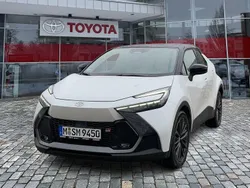 Platinumweiß perlef Gebraucht 2024 Toyota C-HR Sport SUV | 38.490 €