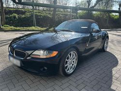 Schwarz Gebraucht 2004 BMW Z4 Cabrio | 5.500 € (Etwas zu teuer)