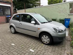 Silber Gebraucht 2006 Ford Fiesta Kleinwagen | 1.450 € (Fairer Preis)