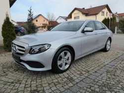 Silber Gebraucht 2017 Mercedes E200 Avantgarde Limousine | 22.900 € (Fairer Preis)