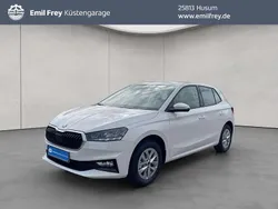 Weiß Neu 2025 Skoda Fabia Essence Limousine | 18.980 € (Fairer Preis)