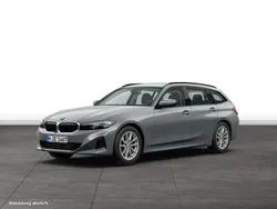 Grau Gebraucht 2023 BMW 318 Kombi | 32.570 € (Fairer Preis)