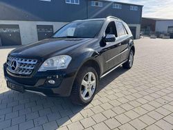 Schwarz Gebraucht 2008 Mercedes ML280 SUV | 5.600 € (Fairer Preis)