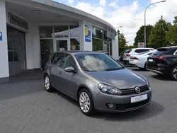 Grau Gebraucht 2009 VW Golf VI Highline Limousine | 7.480 € (Teuer)